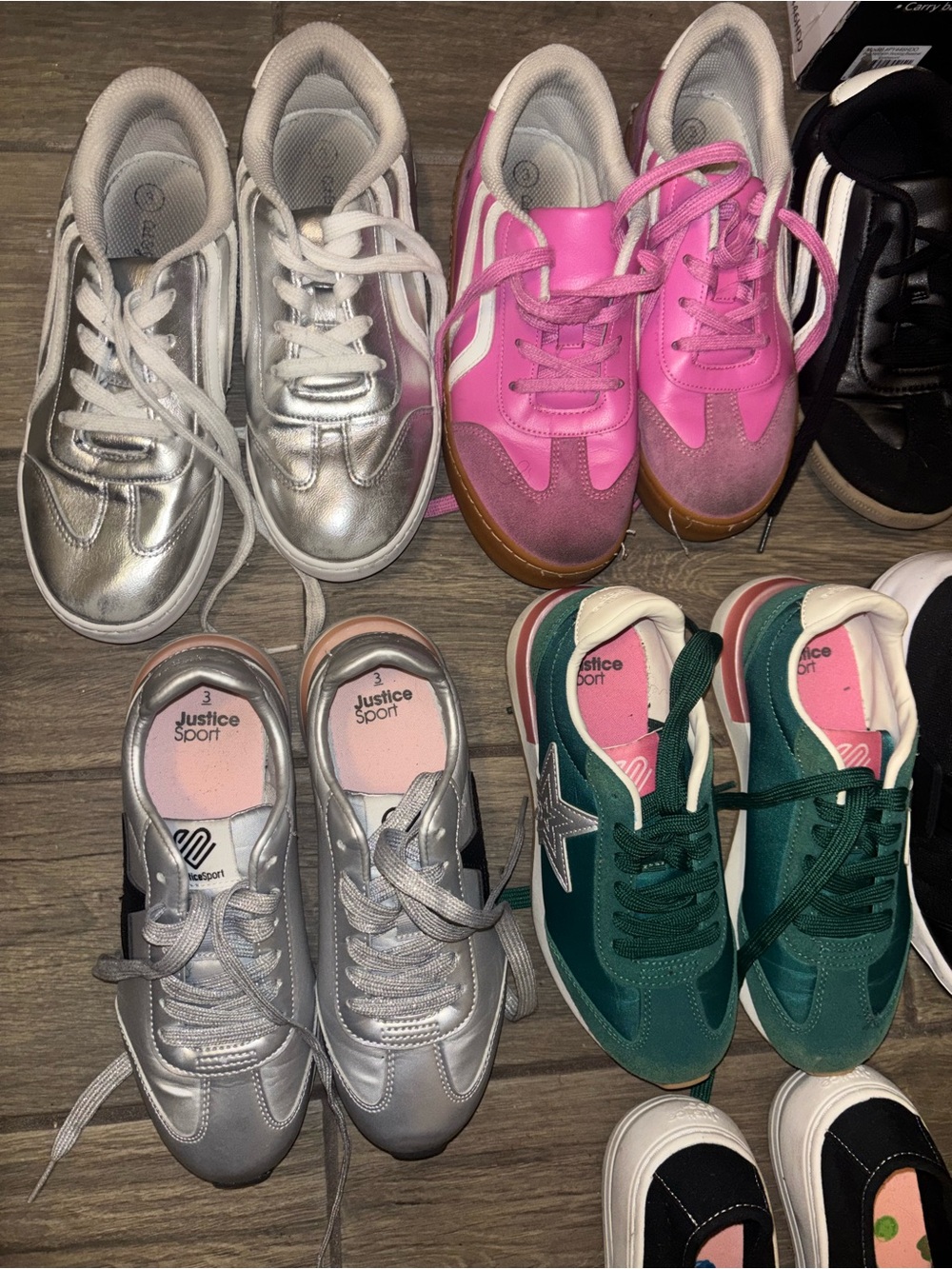Shoes bundle - Picture 7 of 8